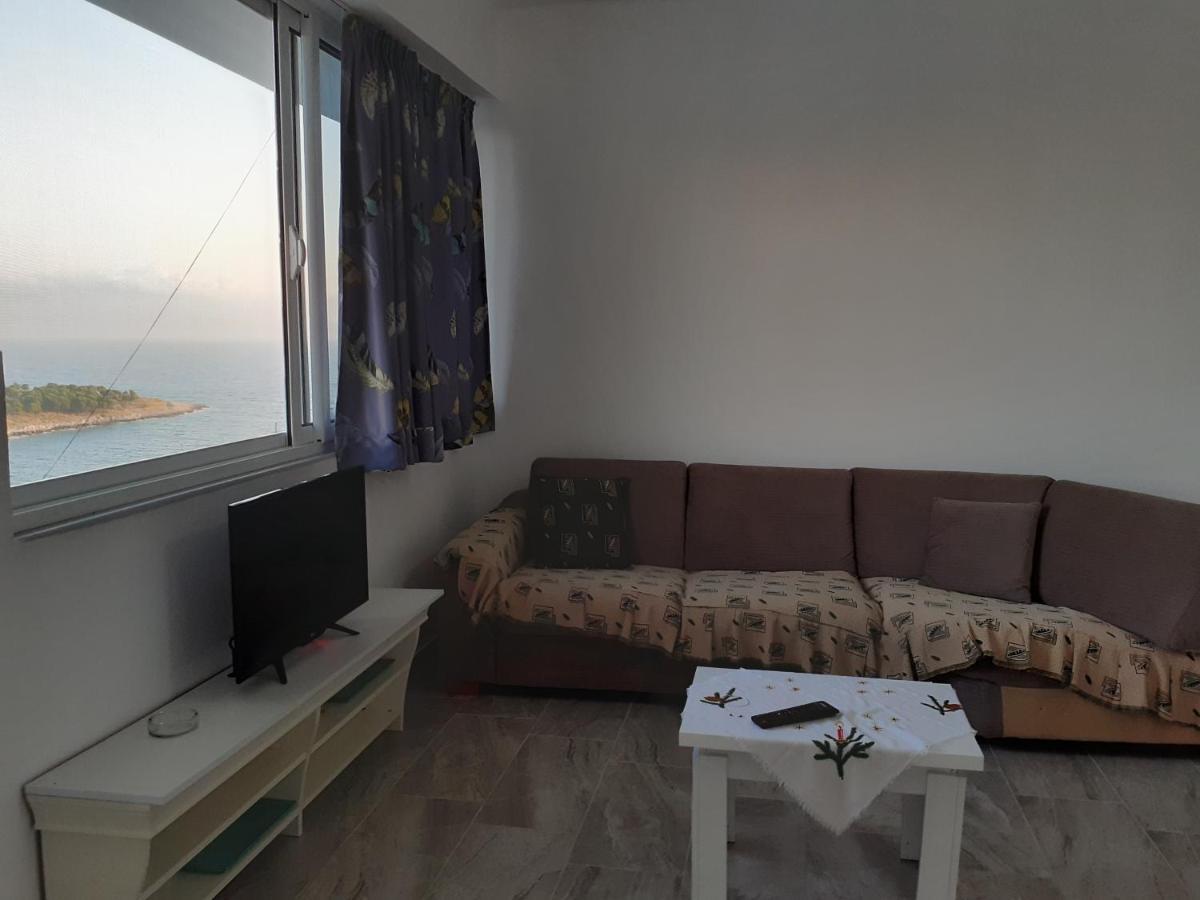 Luigi S Fairyview Apartment Sarandë Esterno foto