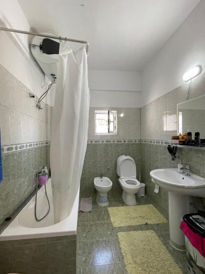 Luigi S Fairyview Apartment Sarandë Esterno foto