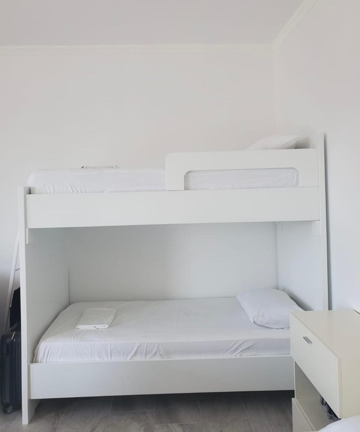 Luigi S Fairyview Apartment Sarandë Esterno foto